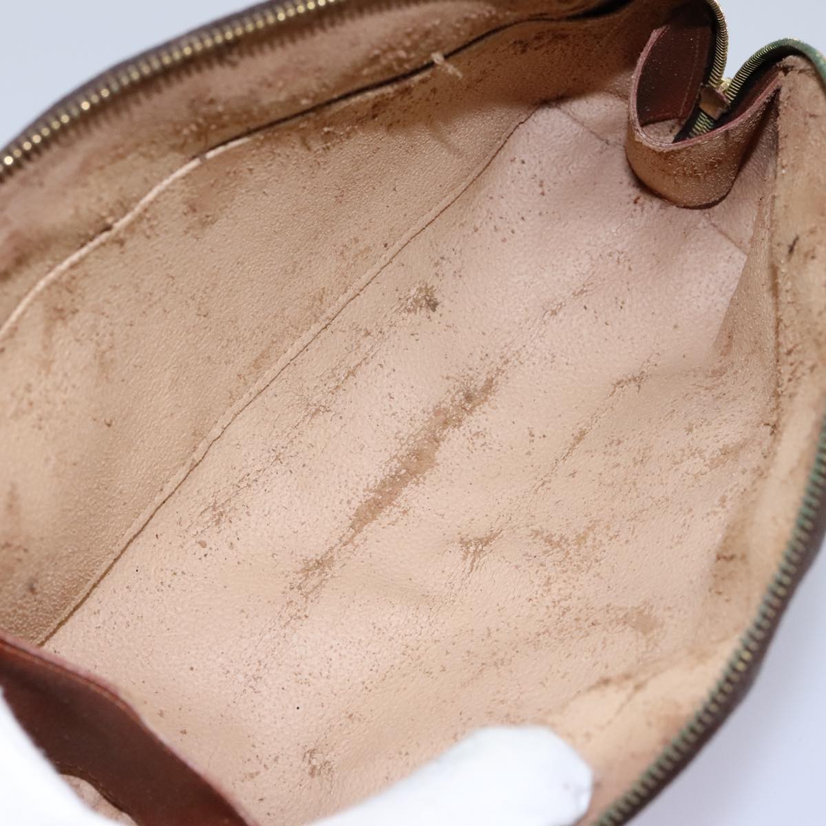 LOUIS VUITTON Monogram Trousse Demi Ronde Cosmetic Pouch M47520 LV Auth 112798
