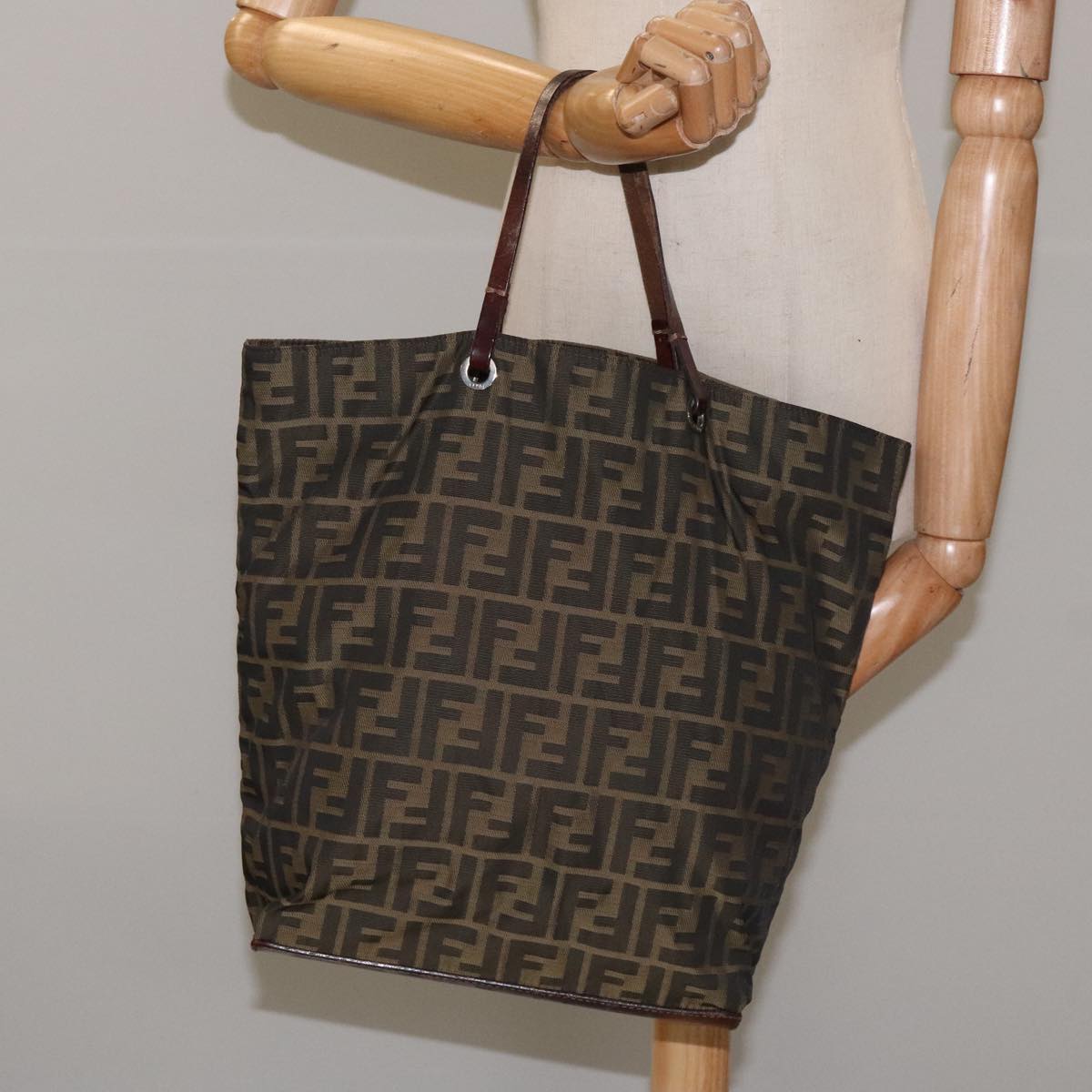 FENDI Zucca Canvas Tote Bag Brown Black Auth 112832
