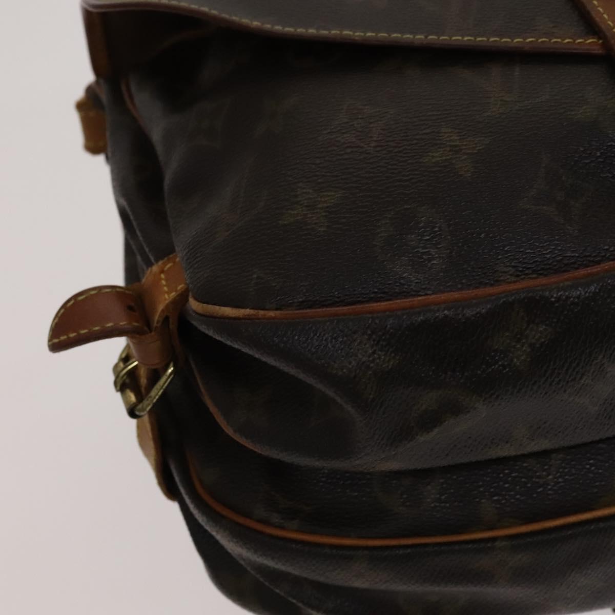 LOUIS VUITTON Monogram Saumur 30 Shoulder Bag M42256 LV Auth 113014