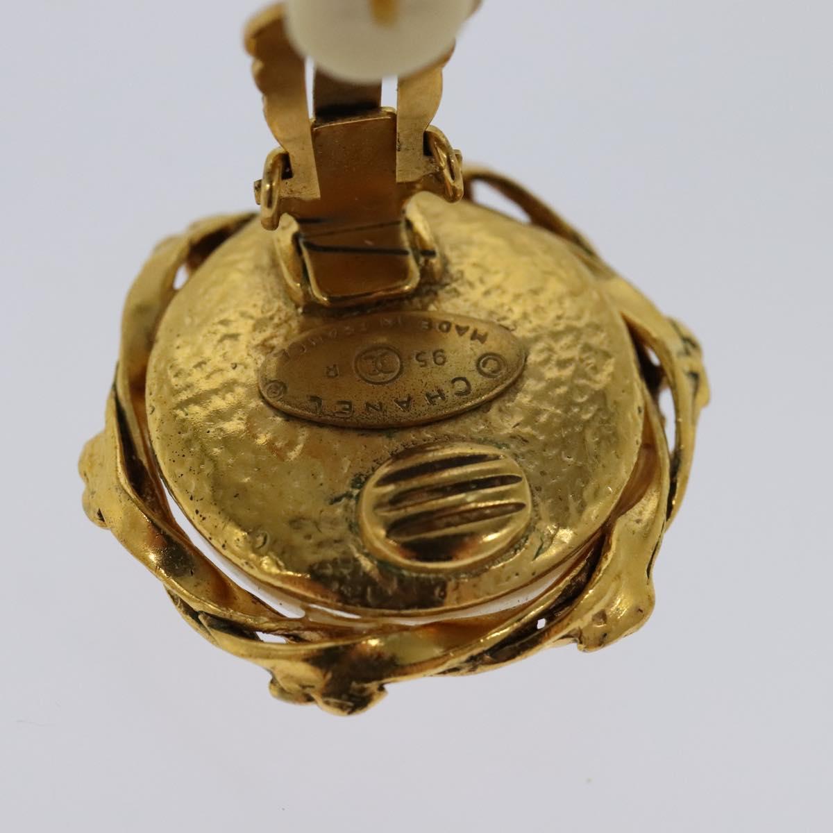 CHANEL Earring metal Gold CC Auth 114148