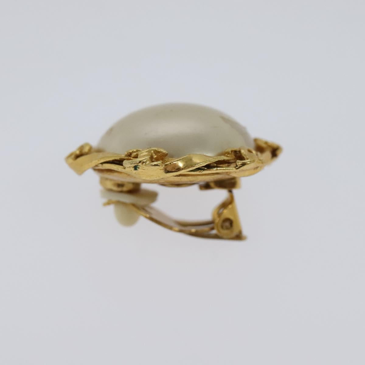 CHANEL Earring metal Gold CC Auth 114148