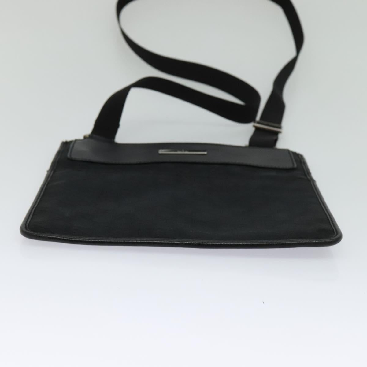 GUCCI GG Canvas Shoulder Bag Black 019 0348 Auth 114185