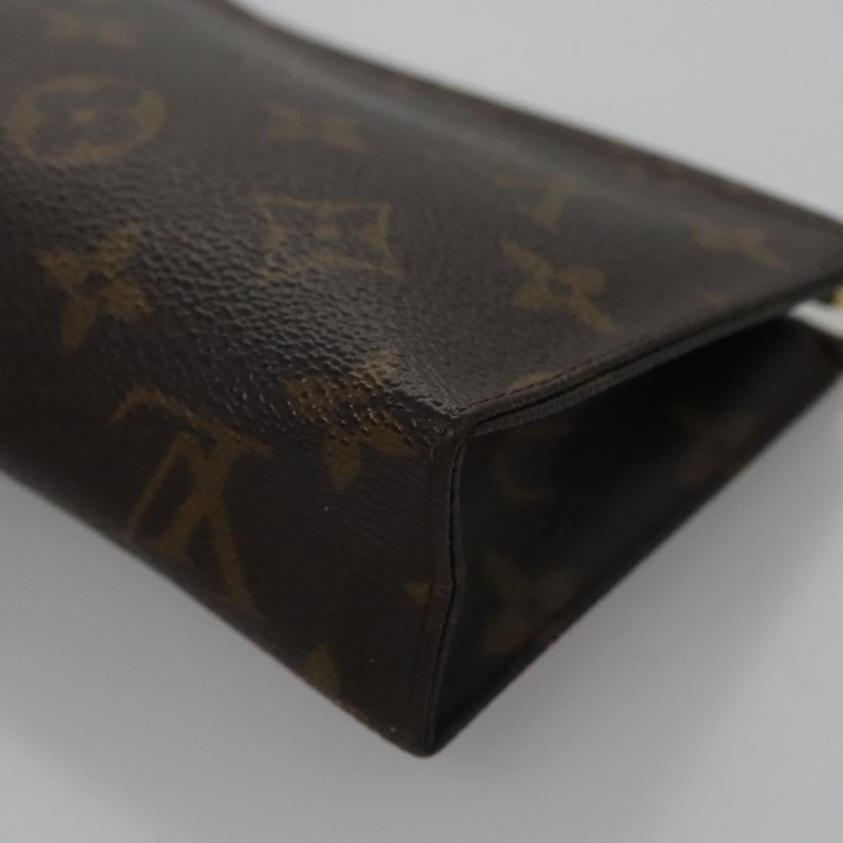 LOUIS VUITTON Monogram Poche Toilette 15 Pouch M47546 LV Auth 114252