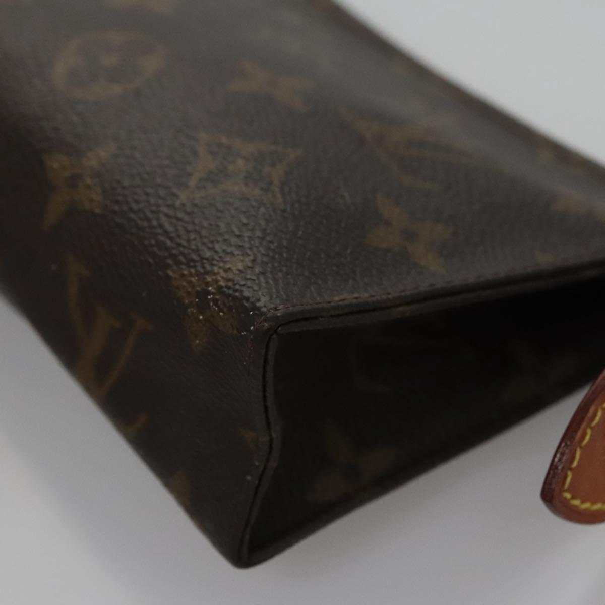 LOUIS VUITTON Monogram Poche Toilette 15 Pouch M47546 LV Auth 114252