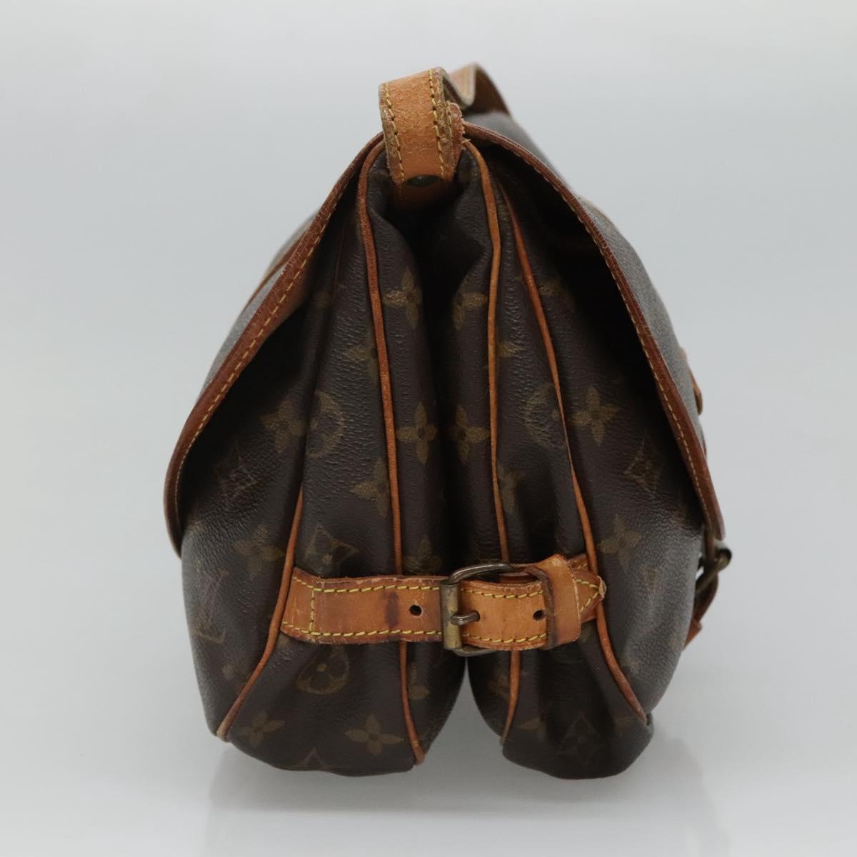 LOUIS VUITTON Monogram Saumur 30 Shoulder Bag M42256 LV Auth 114683