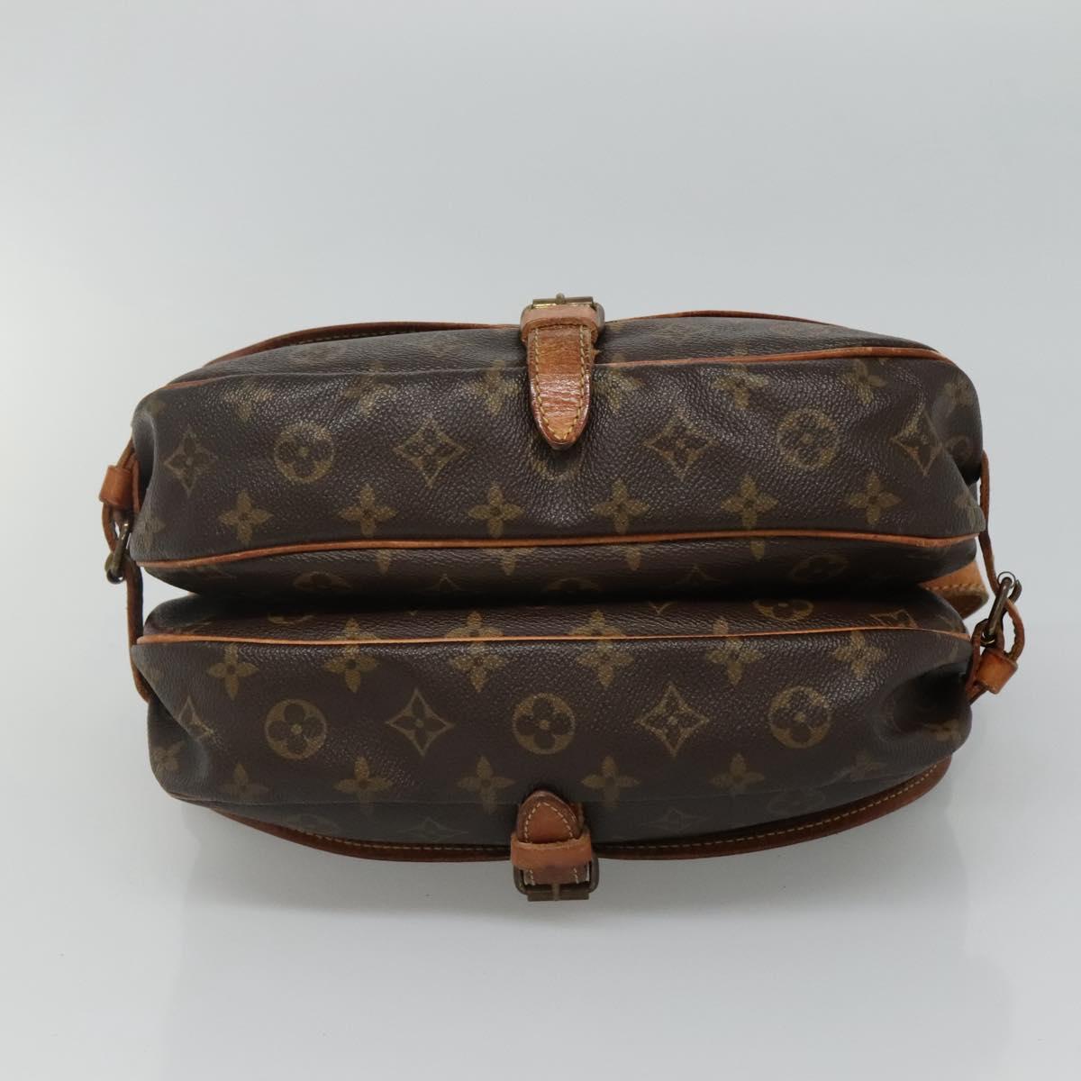 LOUIS VUITTON Monogram Saumur 30 Shoulder Bag M42256 LV Auth 114683