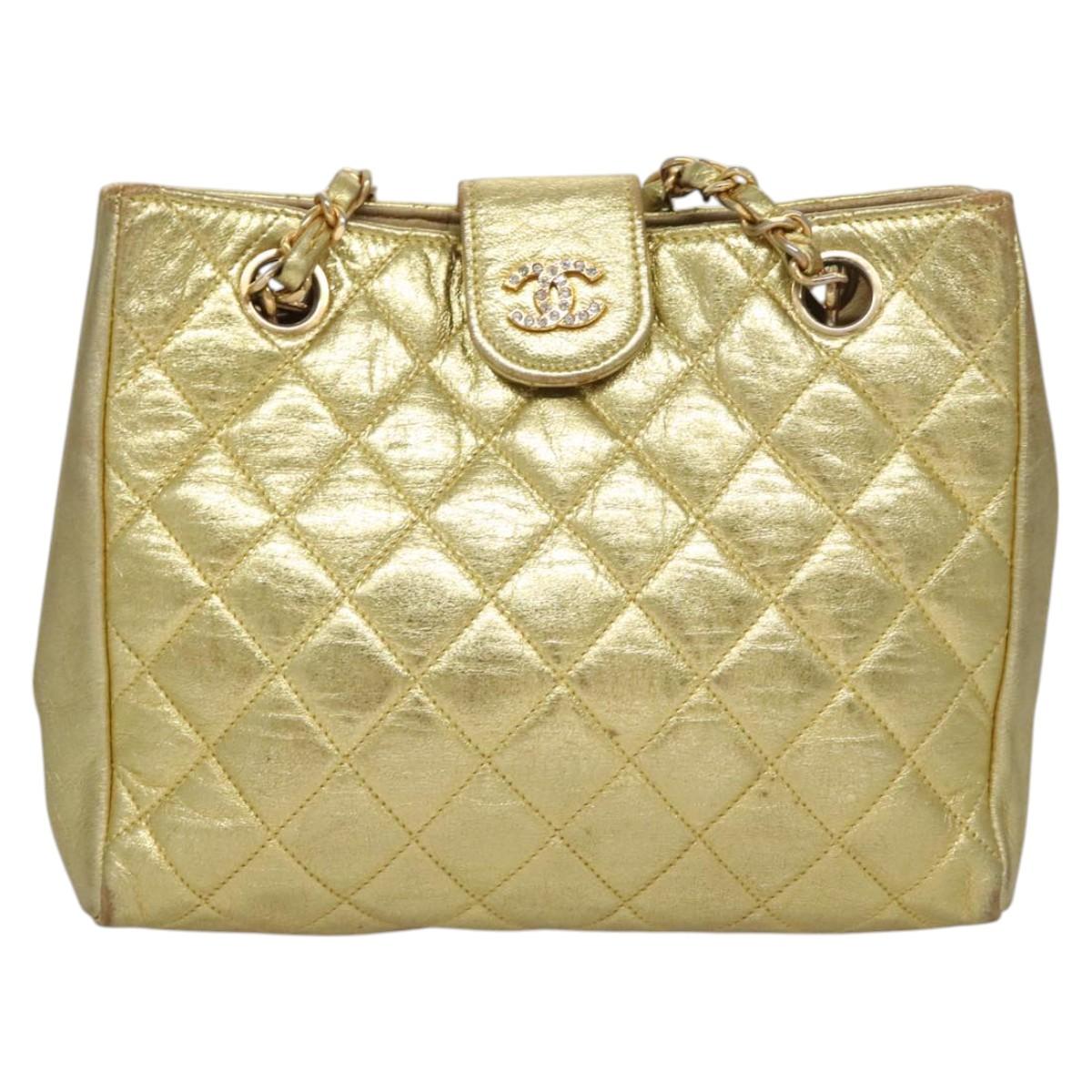 CHANEL Chain Shoulder Bag Leather Gold CC Auth 114863