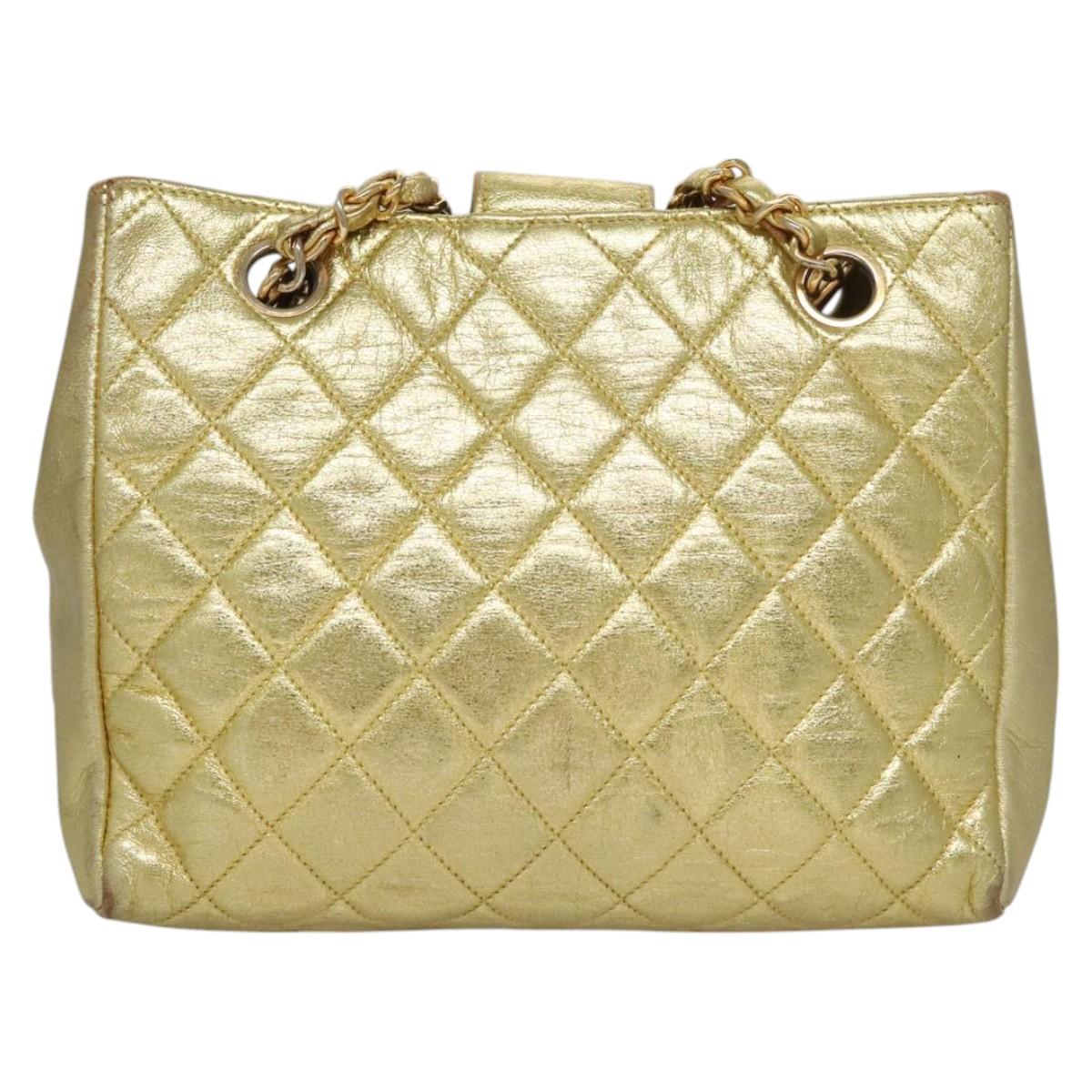 CHANEL Chain Shoulder Bag Leather Gold CC Auth 114863