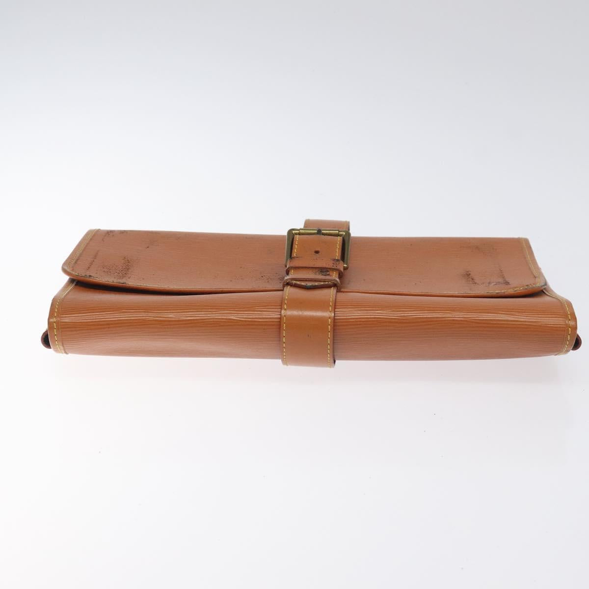 LOUIS VUITTON Epi Trousse Priant Clutch Bag Zipangu Gold LV Auth 115266