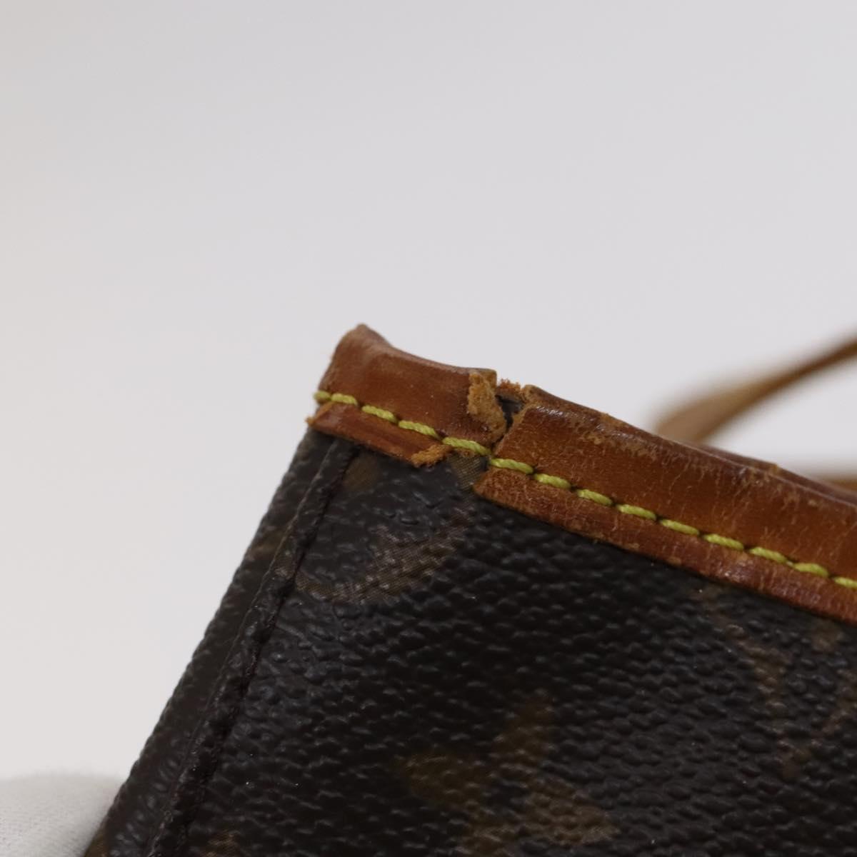 LOUIS VUITTON Monogram Bucket GM Shoulder Bag M42236 LV Auth 115507