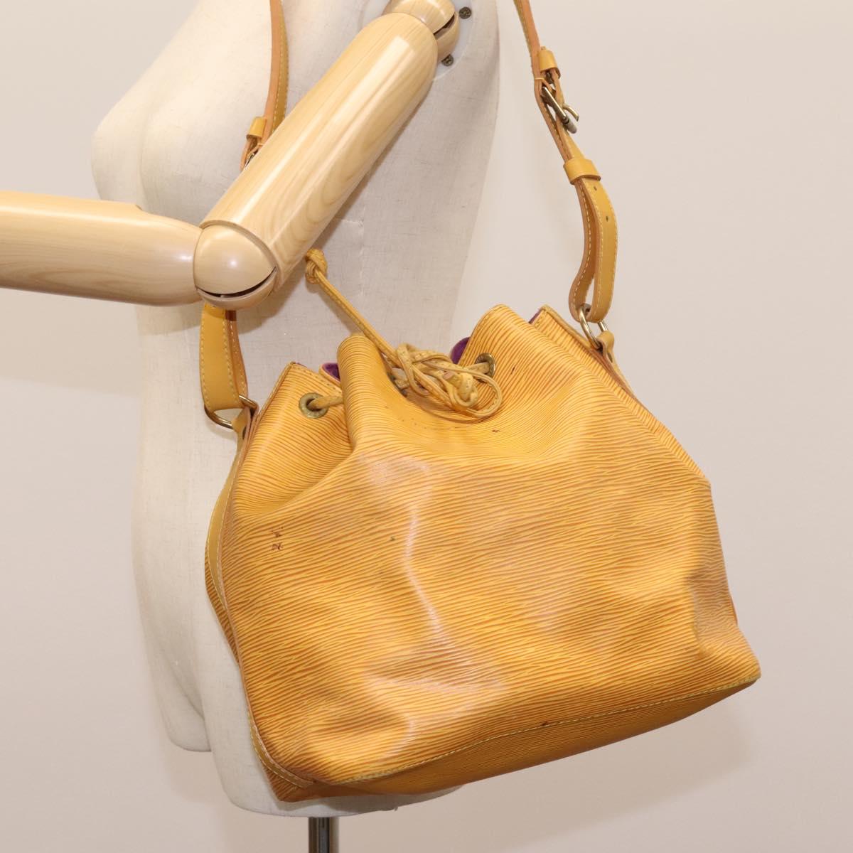 LOUIS VUITTON Epi Petit Noe Shoulder Bag Yellow M44109 LV Auth 115896