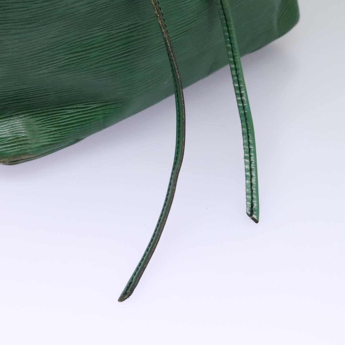 LOUIS VUITTON Epi Petit Noe Shoulder Bag Green M44104 LV Auth 115922