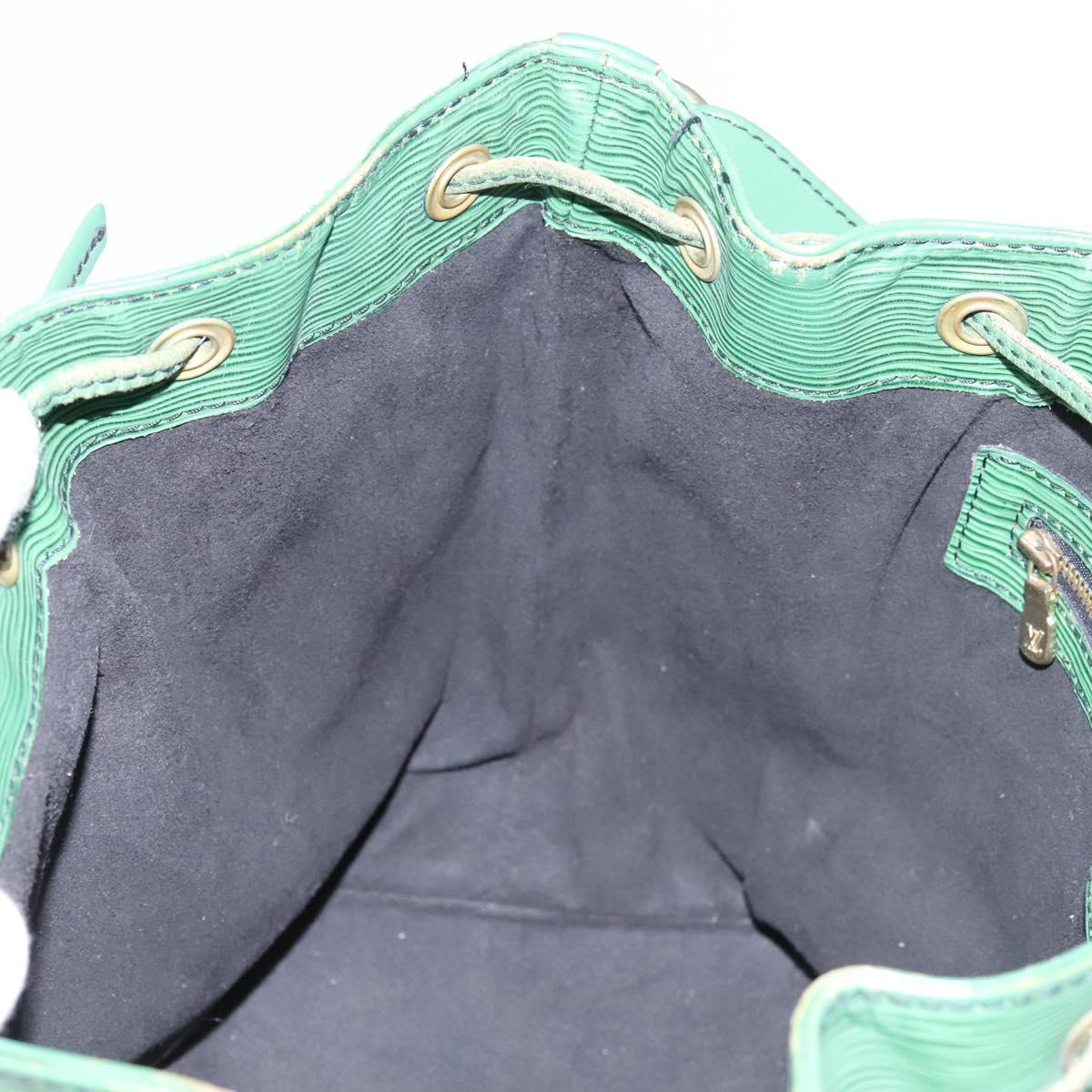 LOUIS VUITTON Epi Petit Noe Shoulder Bag Green M44104 LV Auth 115922
