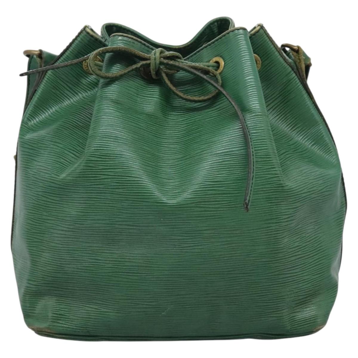 LOUIS VUITTON Epi Petit Noe Shoulder Bag Green M44104 LV Auth 115922
