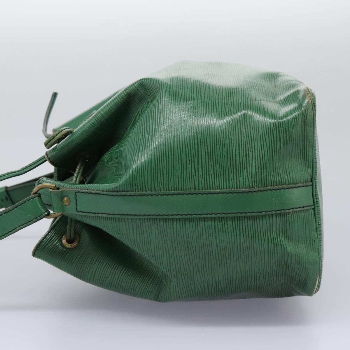 LOUIS VUITTON Epi Petit Noe Shoulder Bag Green M44104 LV Auth 115922