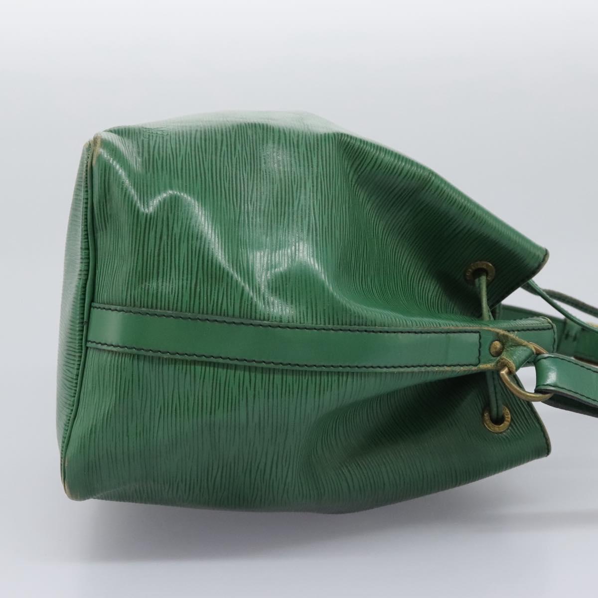 LOUIS VUITTON Epi Petit Noe Shoulder Bag Green M44104 LV Auth 115922