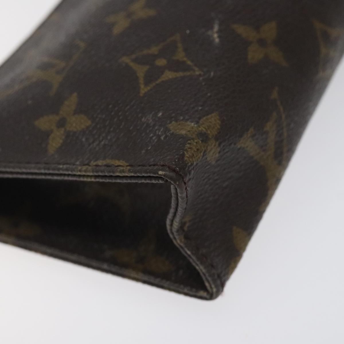 LOUIS VUITTON Monogram Poche Toilette 15 Pouch M47546 LV Auth 116089