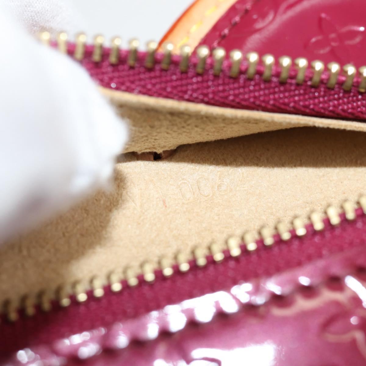 LOUIS VUITTON Vernis Pochette Papillon Shoulder Bag Purple M92270 Auth 116413AM