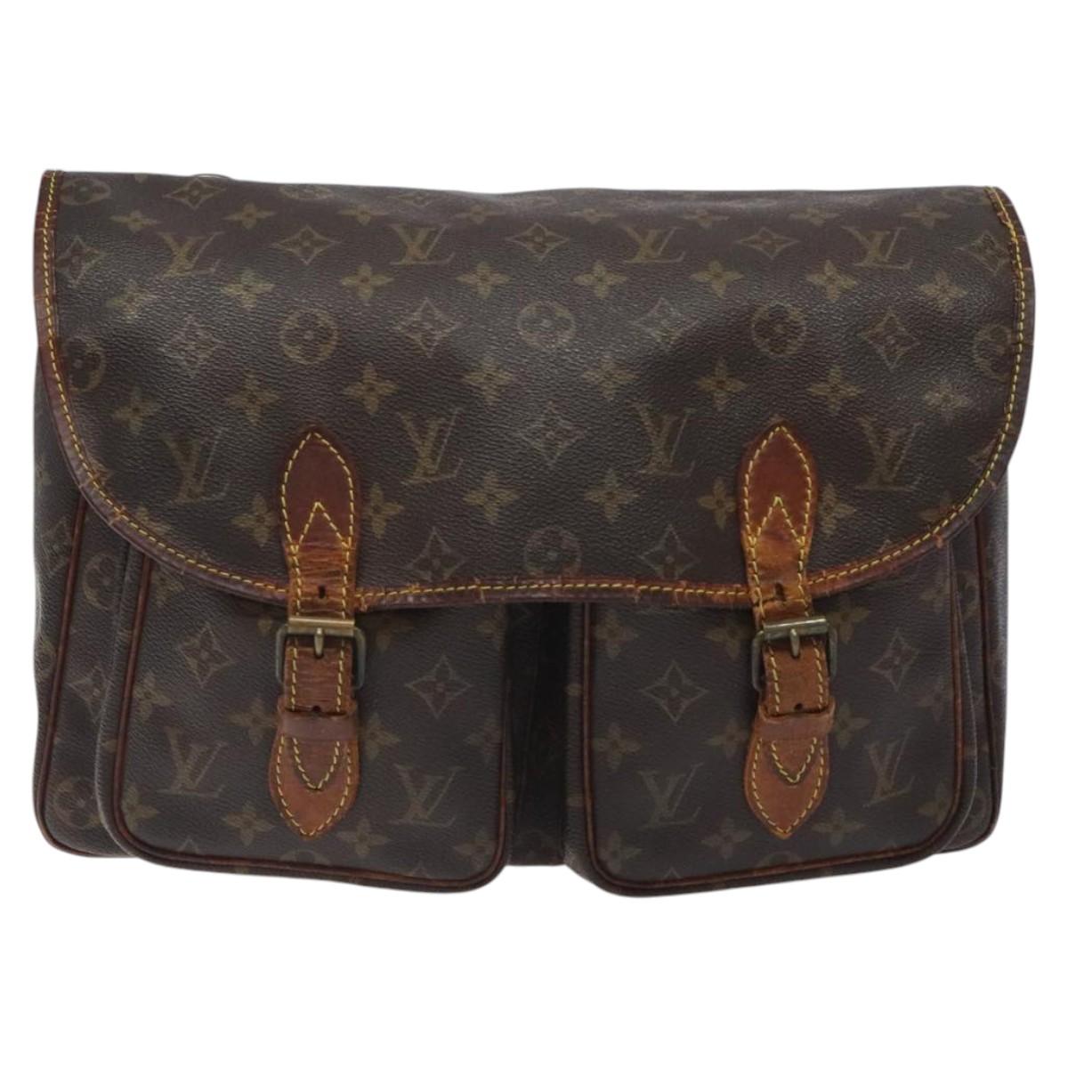 LOUIS VUITTON Monogram Sac Basas Japon Shoulder Bag M99013 LV Auth 116661