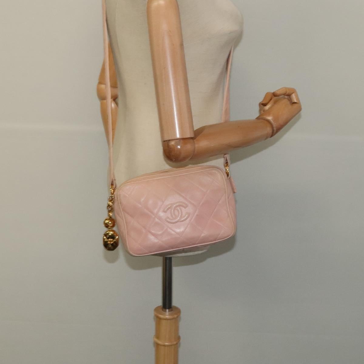 CHANEL Matelasse Shoulder Bag Lamb Skin Pink CC Auth 117845