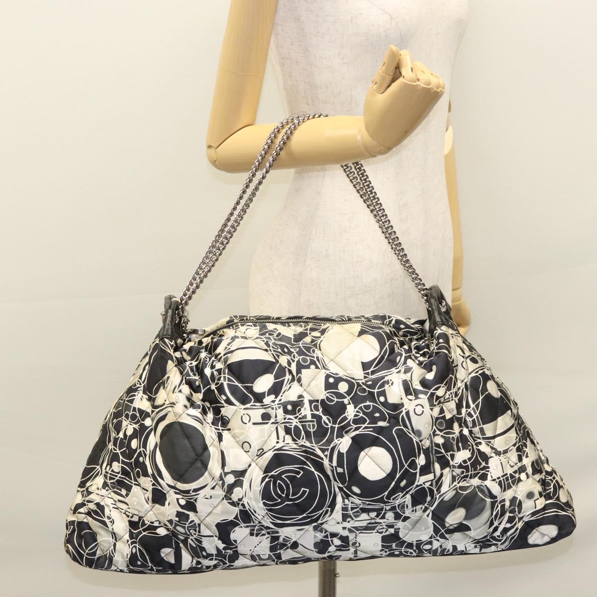 CHANEL Matelasse Chain Shoulder Bag Silk Black CC Auth 118262