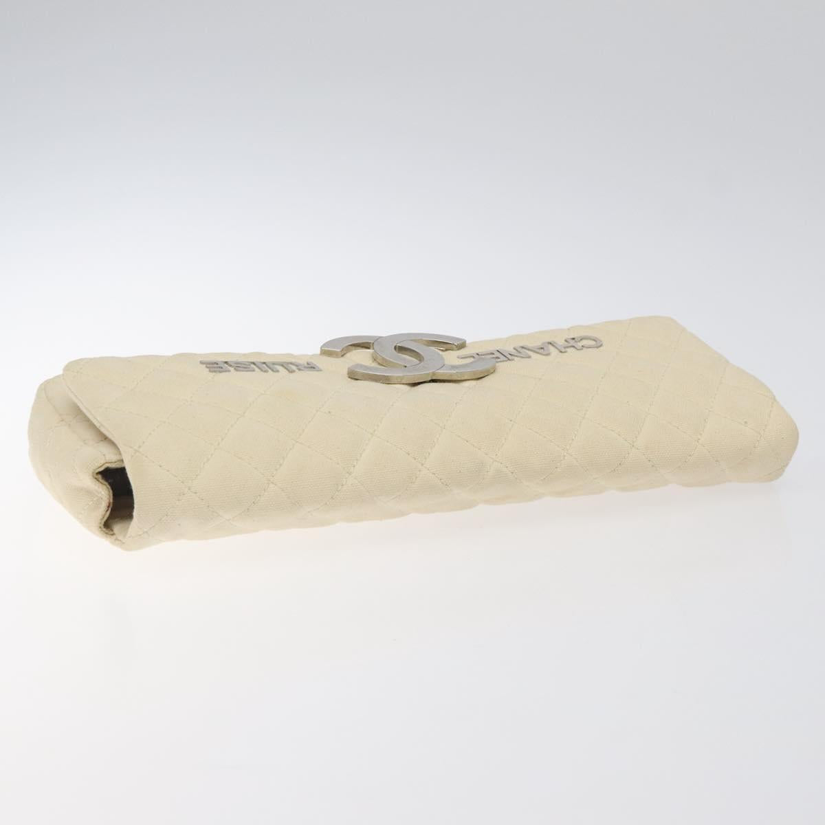 CHANEL Cruise Line Matelasse Clutch Bag Cream Silver CC Auth 118381