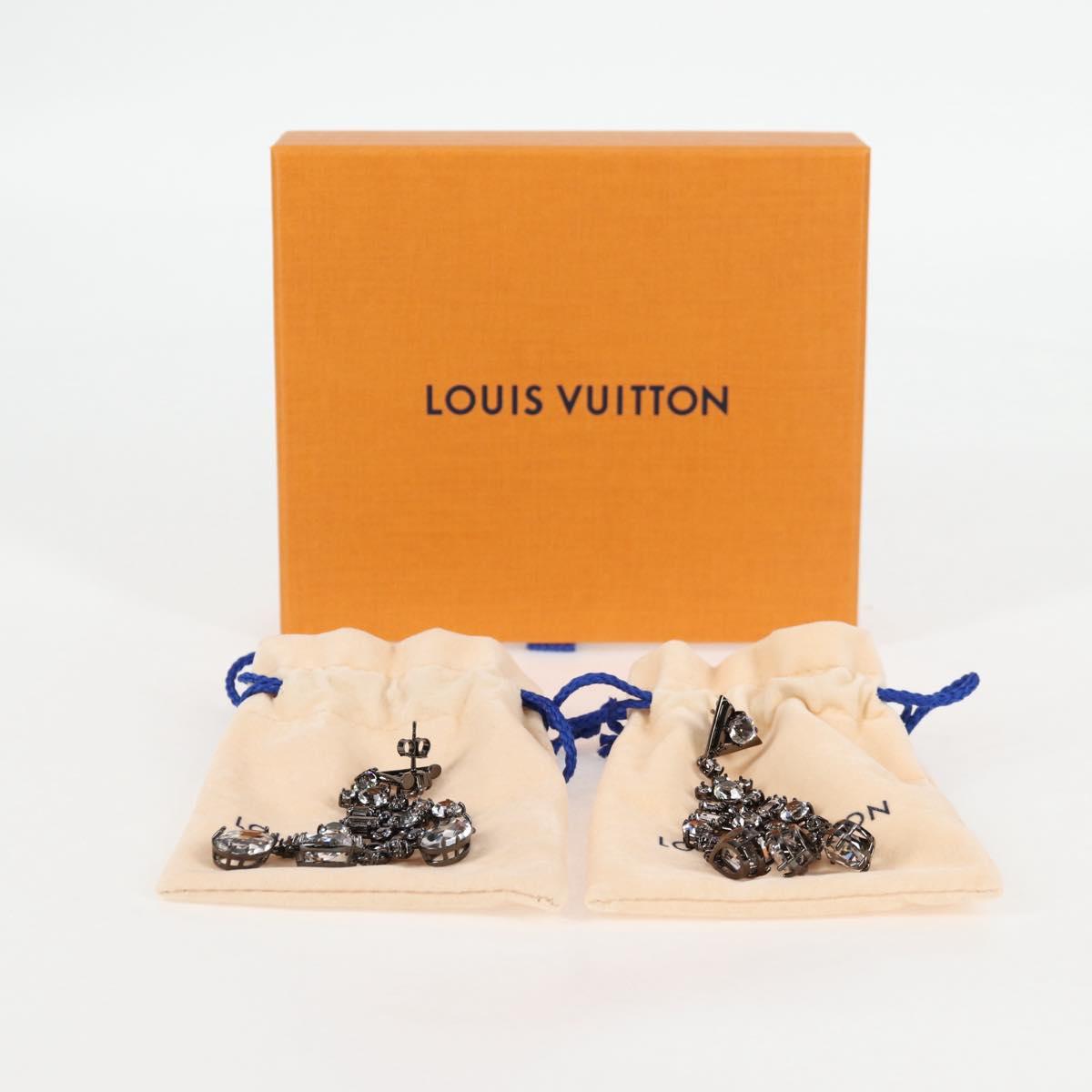 LOUIS VUITTON Pierce LV Chandelier Metal Silver Tone M02180 LV Auth 118796SM