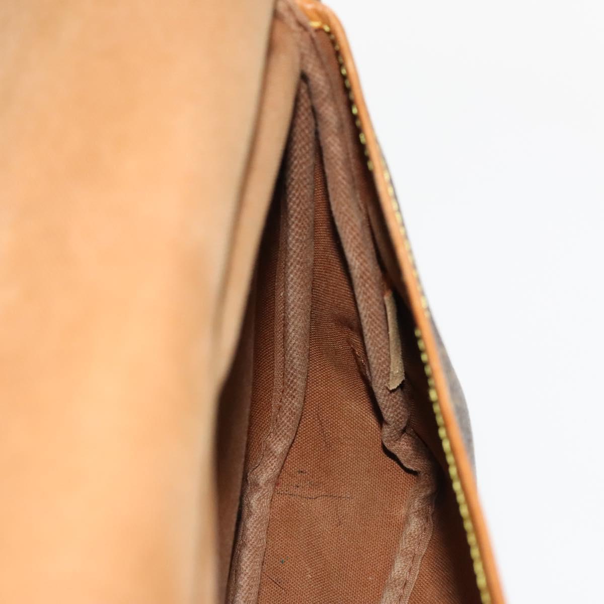 LOUIS VUITTON Monogram Saumur 30 Shoulder Bag M42256 LV Auth 118837
