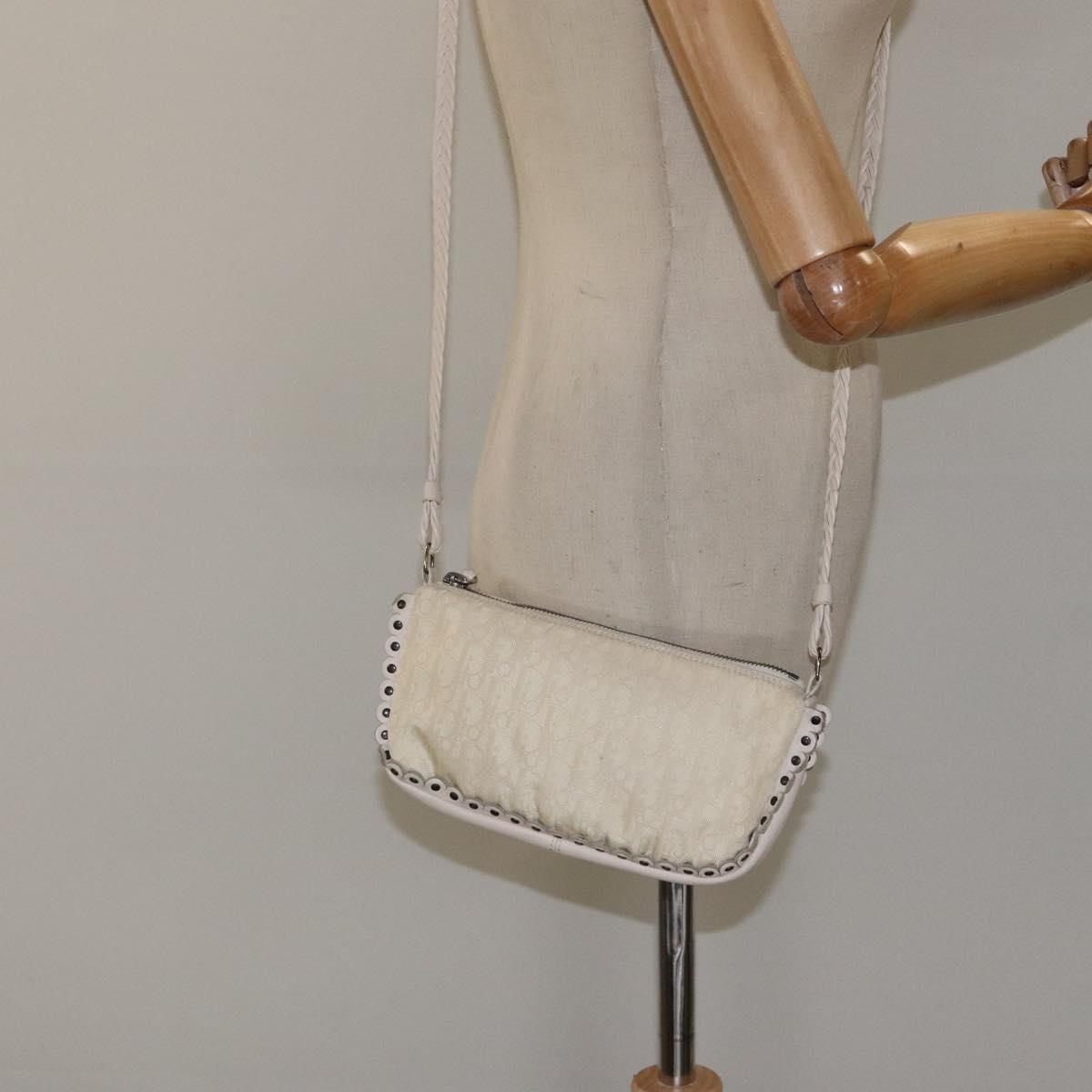 Christian Dior Trotter Canvas Shoulder Bag White Auth 119092A