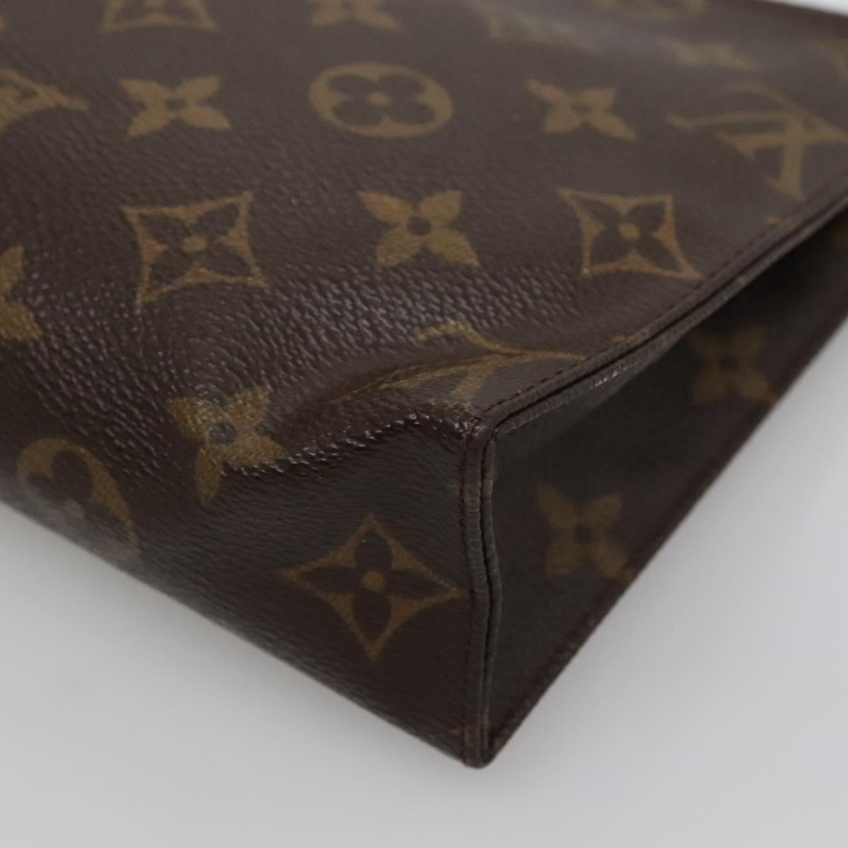 LOUIS VUITTON Monogram Poche Toilette 15 Pouch M47546 LV Auth 119343