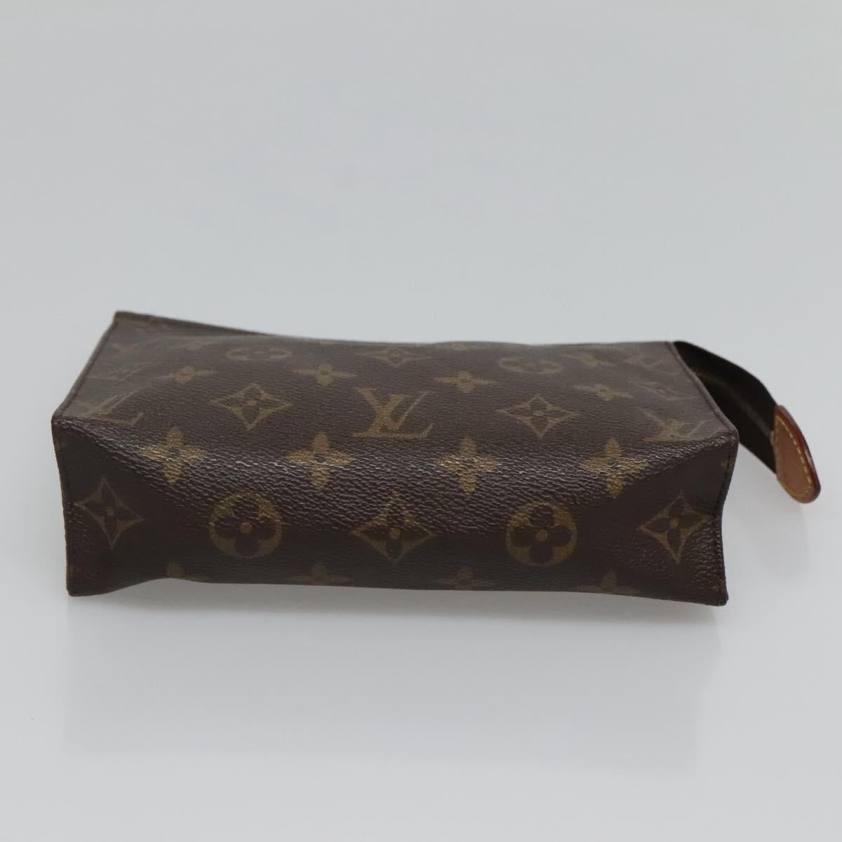LOUIS VUITTON Monogram Poche Toilette 15 Pouch M47546 LV Auth 119343