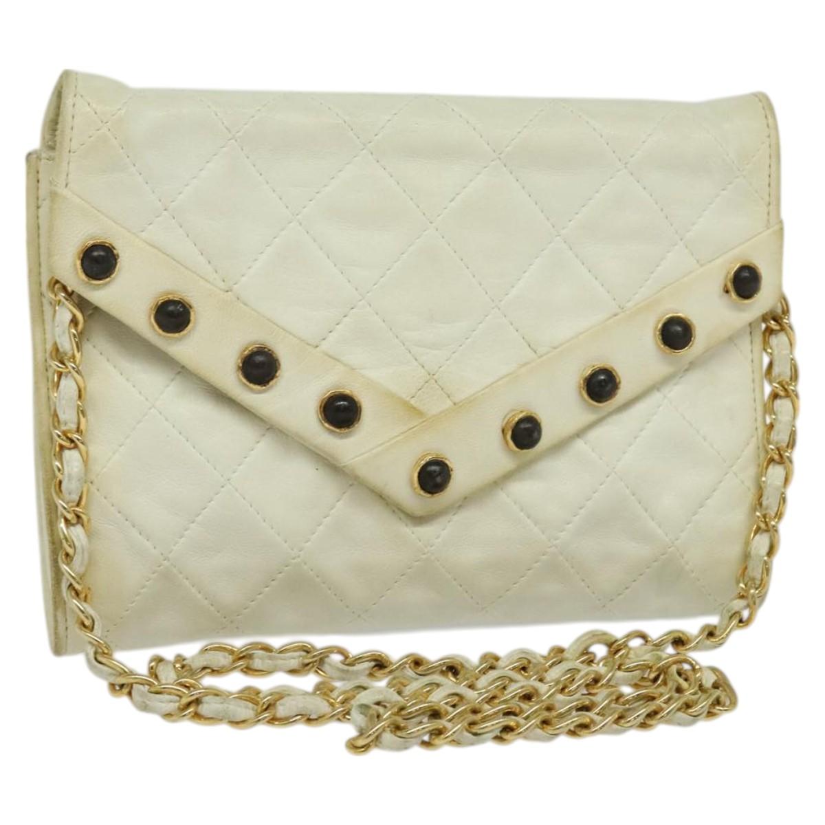 CHANEL Matelasse Chain Shoulder Bag Lamb Skin White CC Auth 119388