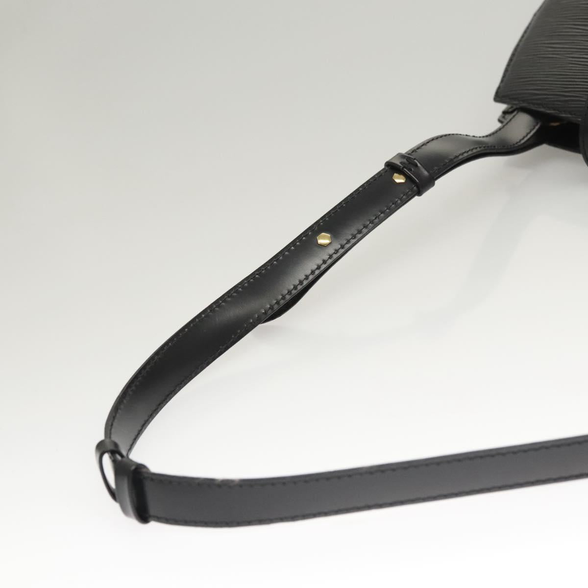 LOUIS VUITTON Epi Cluny Shoulder Bag Black M52252 LV Auth 119415