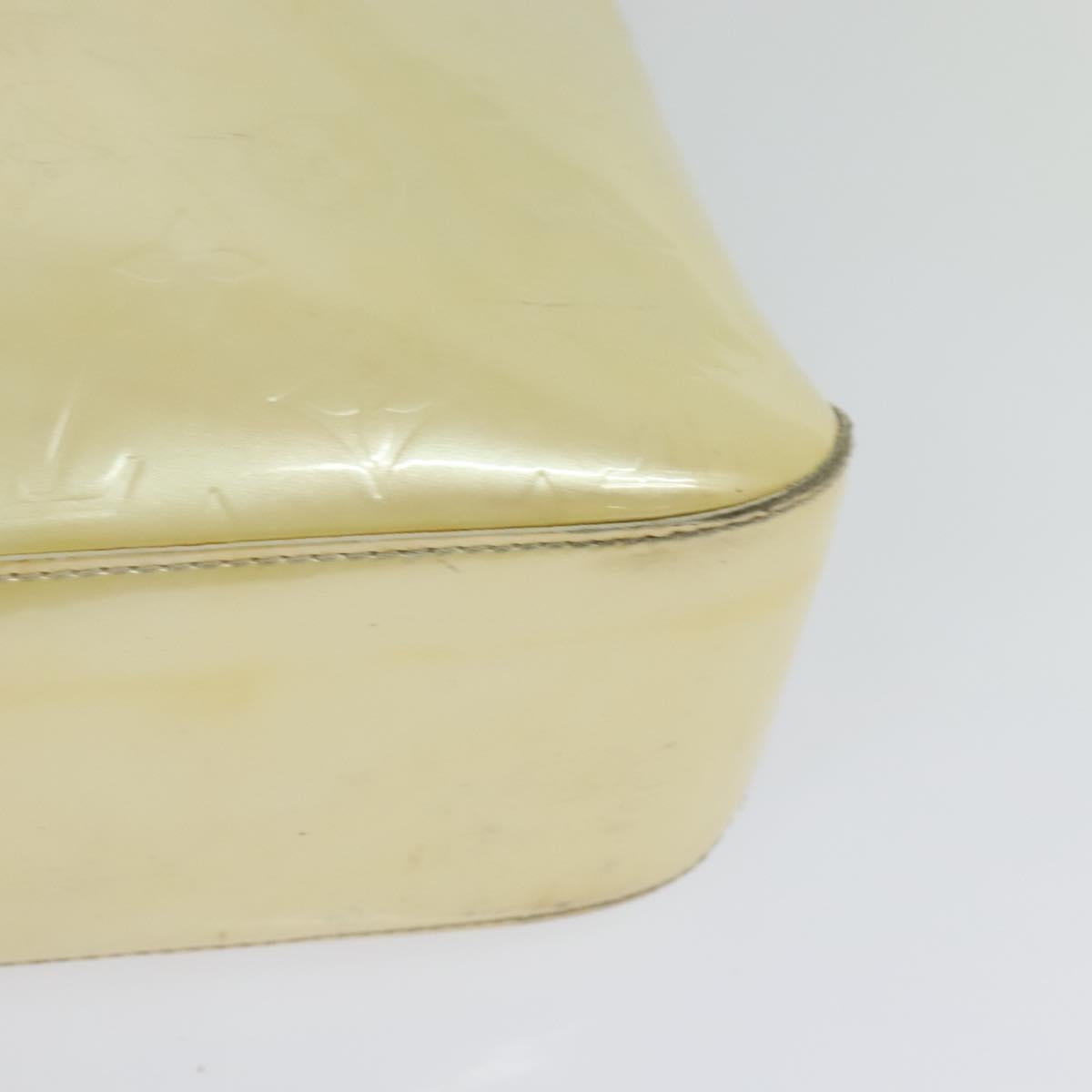 LOUIS VUITTON Monogram Vernis Brentwood Shoulder Bag Perle M91512 LV Auth 119439