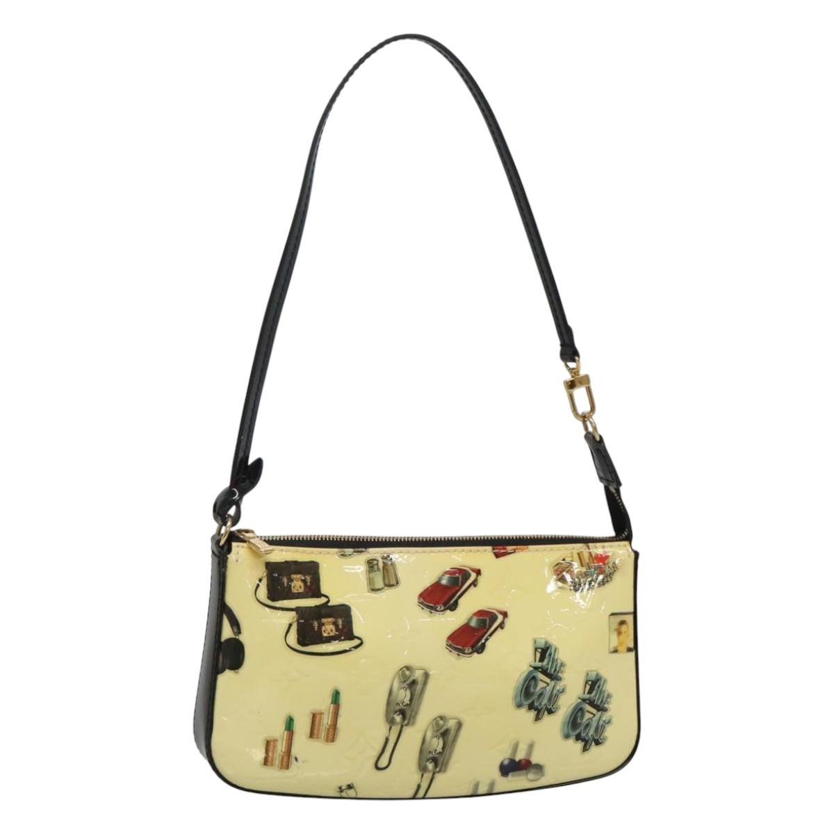 LOUIS VUITTON Vernis sticker Pochette Accessoires Pouch White M90928 Auth 120036