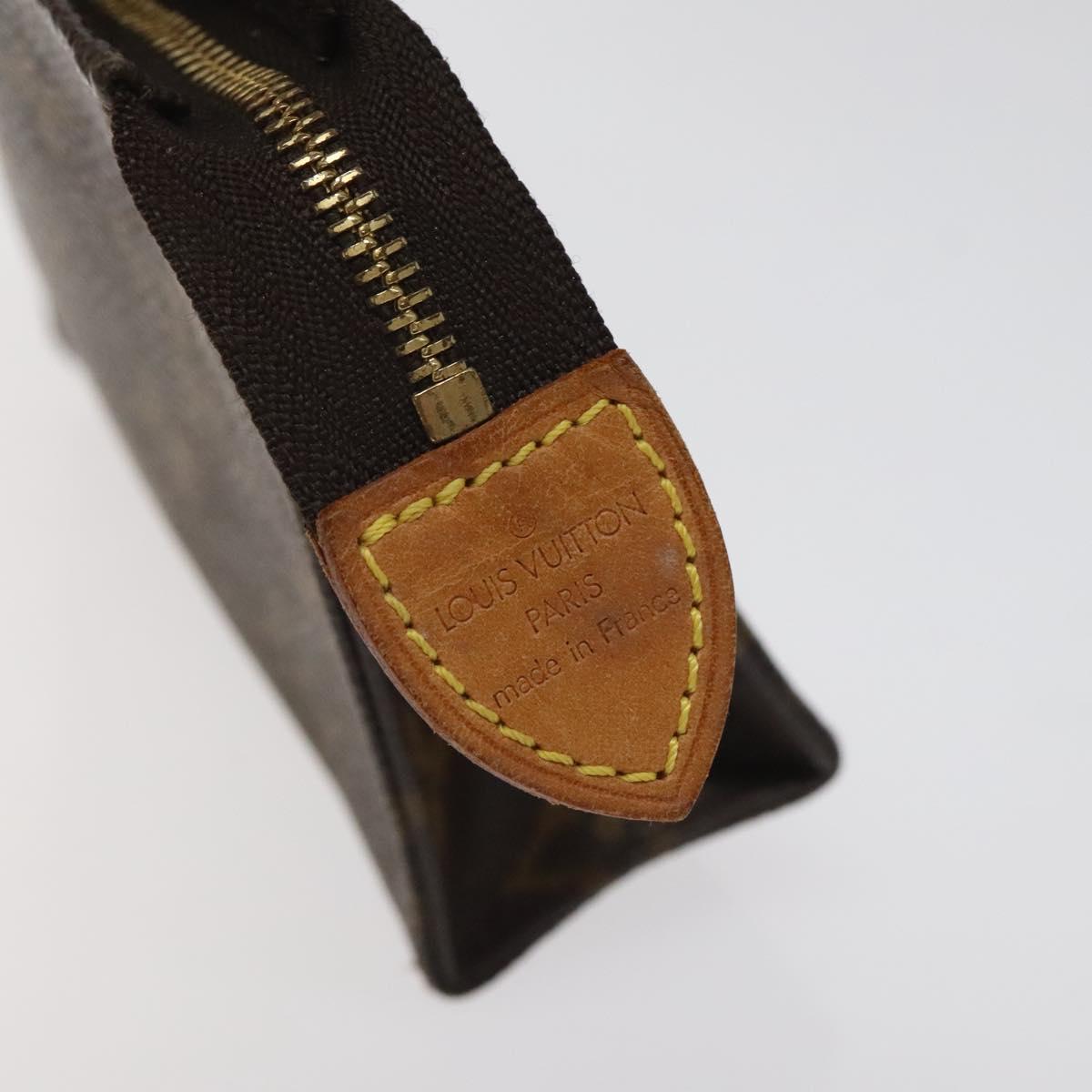 LOUIS VUITTON Monogram Poche Toilette 15 Pouch M47546 LV Auth 120728