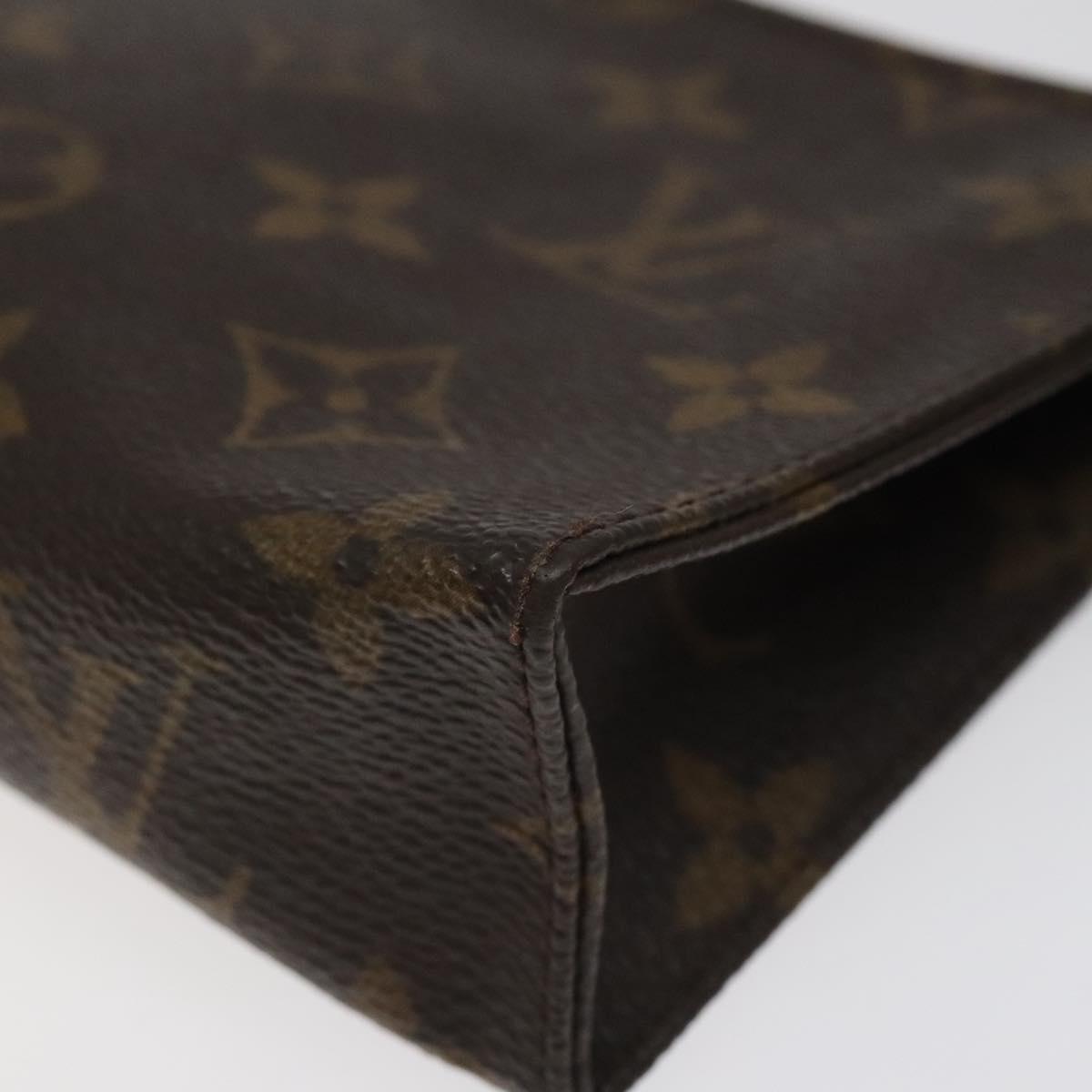 LOUIS VUITTON Monogram Poche Toilette 15 Pouch M47546 LV Auth 120728