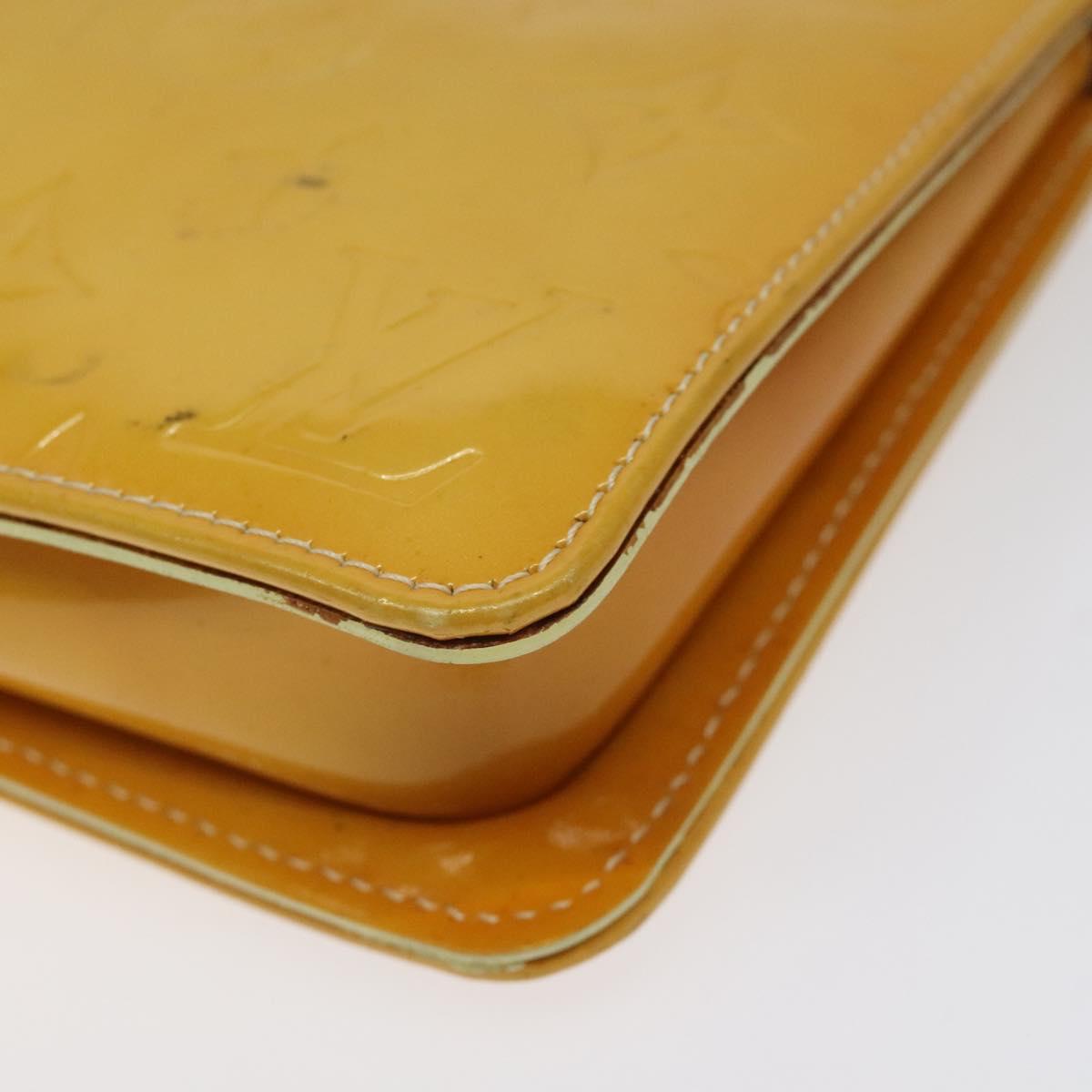 LOUIS VUITTON Vernis Lexington Accessory Pouch Lime Yellow M91058 Auth 120744