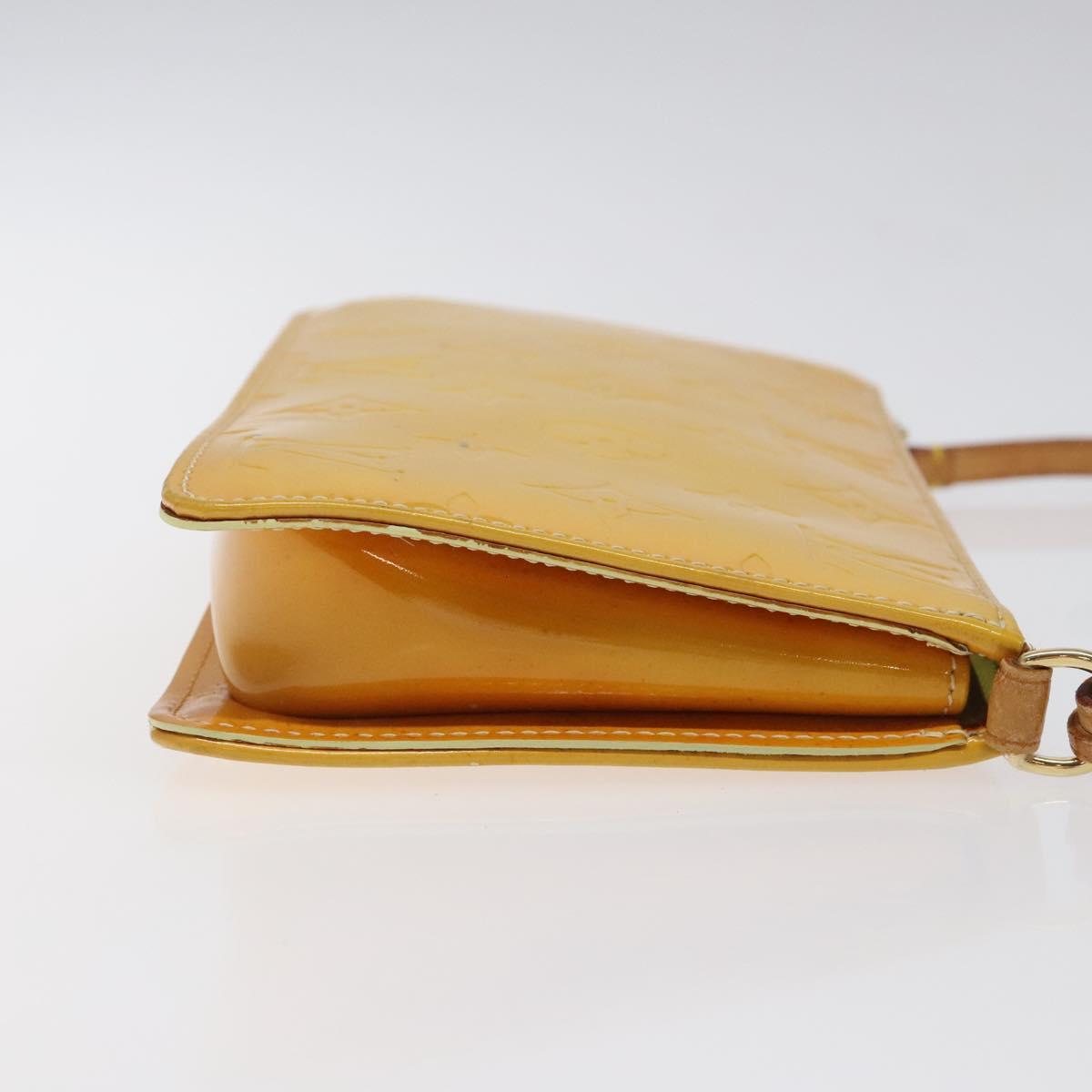 LOUIS VUITTON Vernis Lexington Accessory Pouch Lime Yellow M91058 Auth 120744