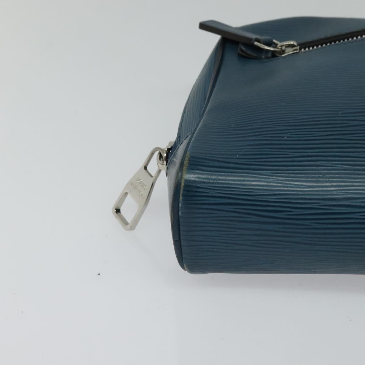 LOUIS VUITTON Epi Neo-Osh Clutch Bag Cyan LV Auth 120827