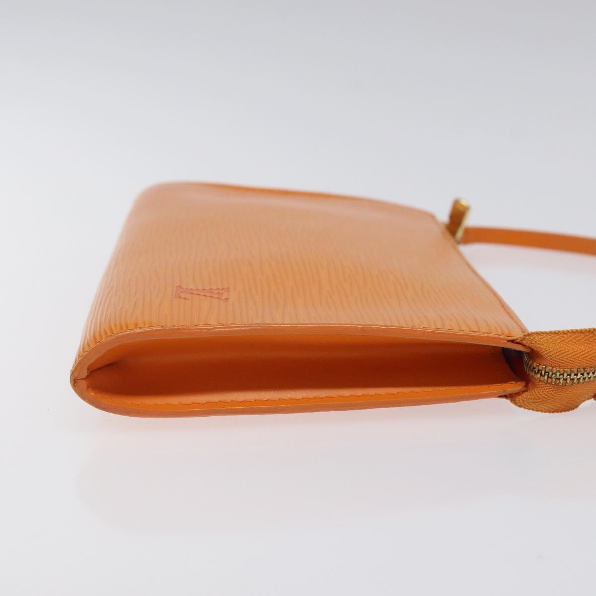 LOUIS VUITTON Epi Pochette Accessoires Pouch Orange Mandarin M5294H Auth 121027