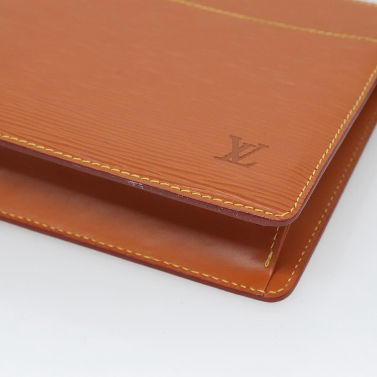 LOUIS VUITTON Epi Pochette Homme Clutch Bag Zipangu Gold M52528 LV Auth 121092