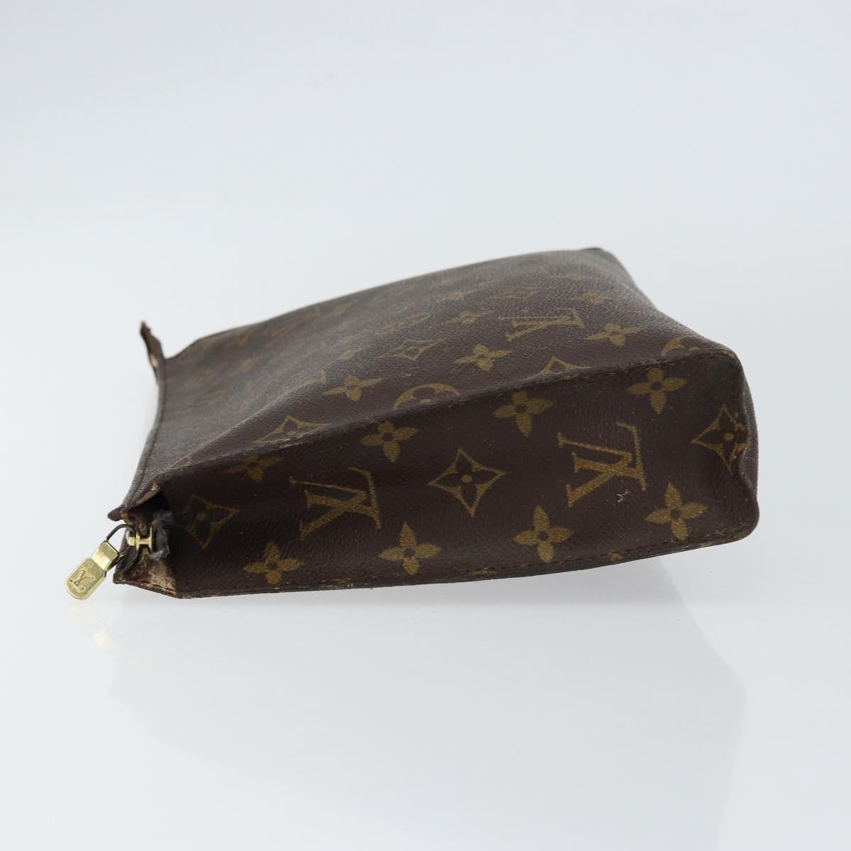LOUIS VUITTON Monogram Poche Toilette 26 Pouch M47542 LV Auth 121315