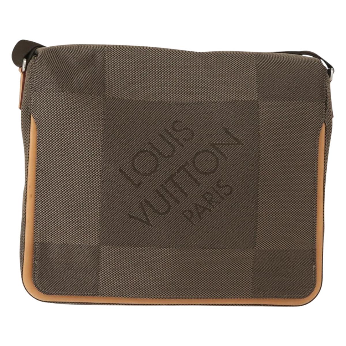 LOUIS VUITTON Damier Geant Petite Message Shoulder Bag Tail M93617 Auth 121397V