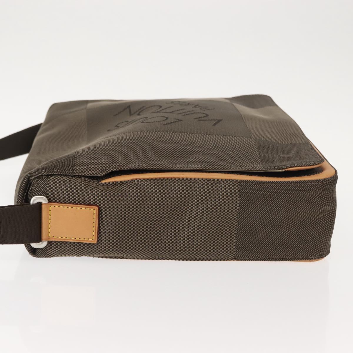 LOUIS VUITTON Damier Geant Petite Message Shoulder Bag Tail M93617 Auth 121397V