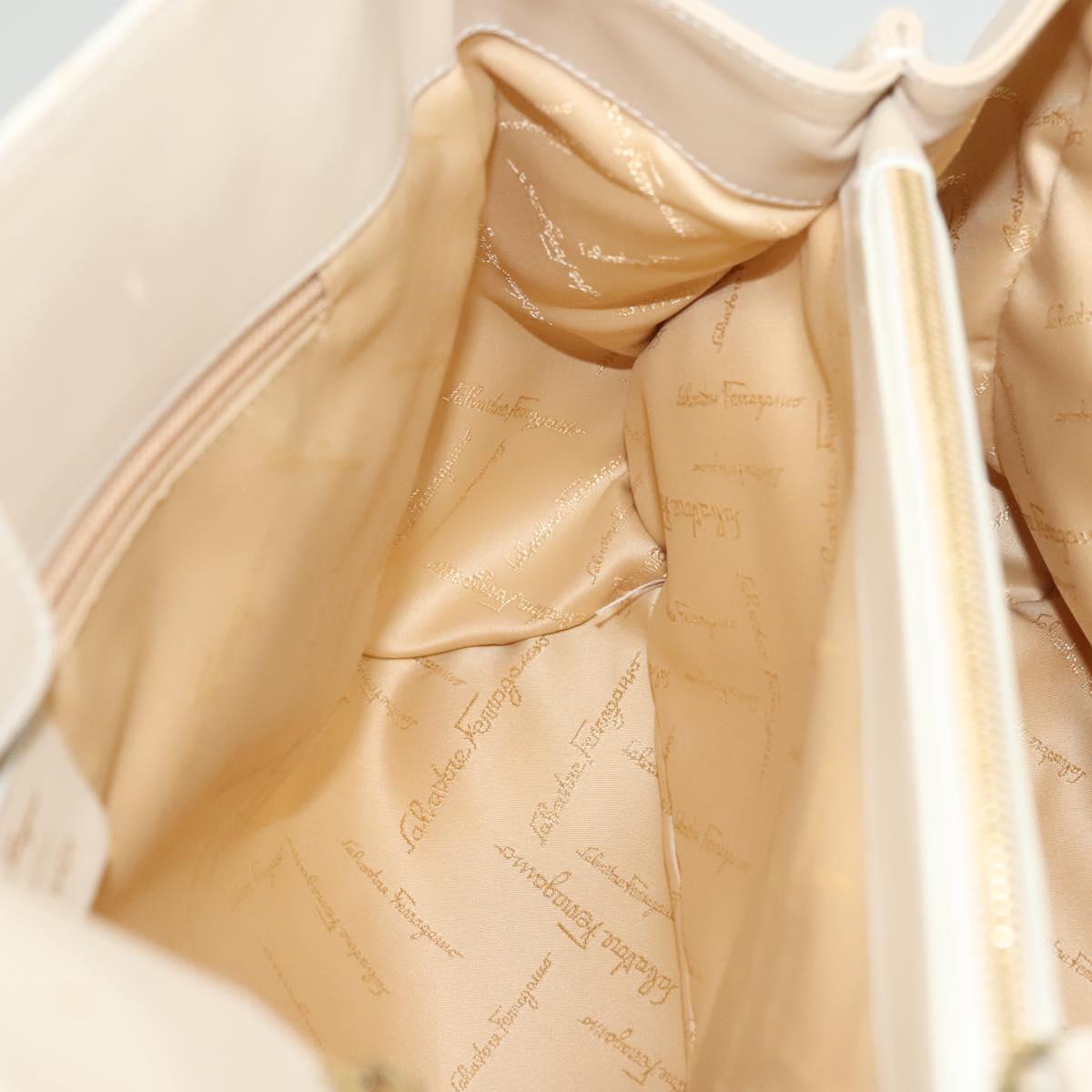 Salvatore Ferragamo Gancini Shoulder Bag Leather Ivory Gold Auth 121471