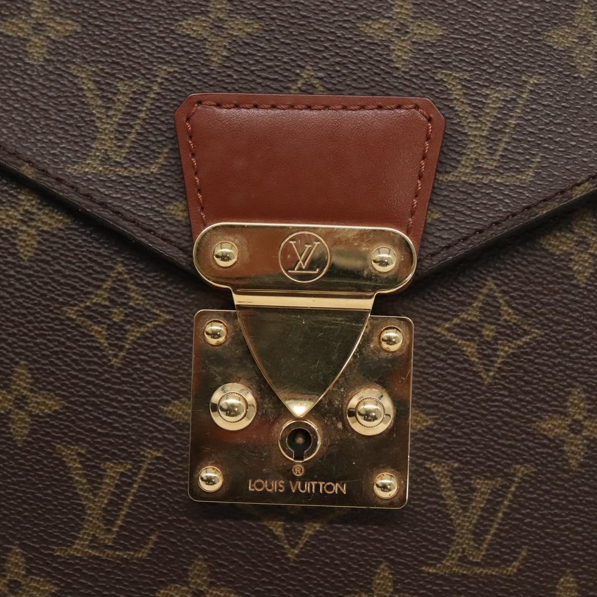 LOUIS VUITTON Monogram Porte Documents Bandouliere Bag M53338 Auth 121485