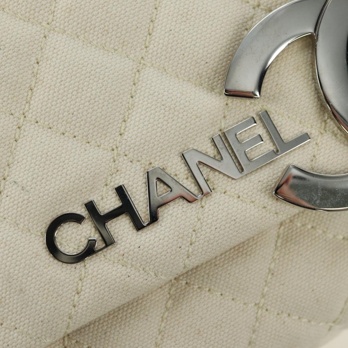 CHANEL Matelasse Chain Shoulder Bag Canvas White Silver CC Auth 121513