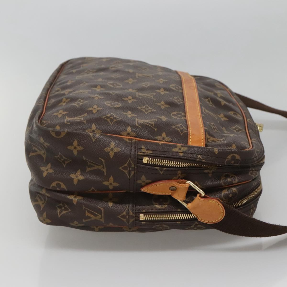 LOUIS VUITTON Monogram Reporter GM Shoulder Bag M45252 LV Auth 121533