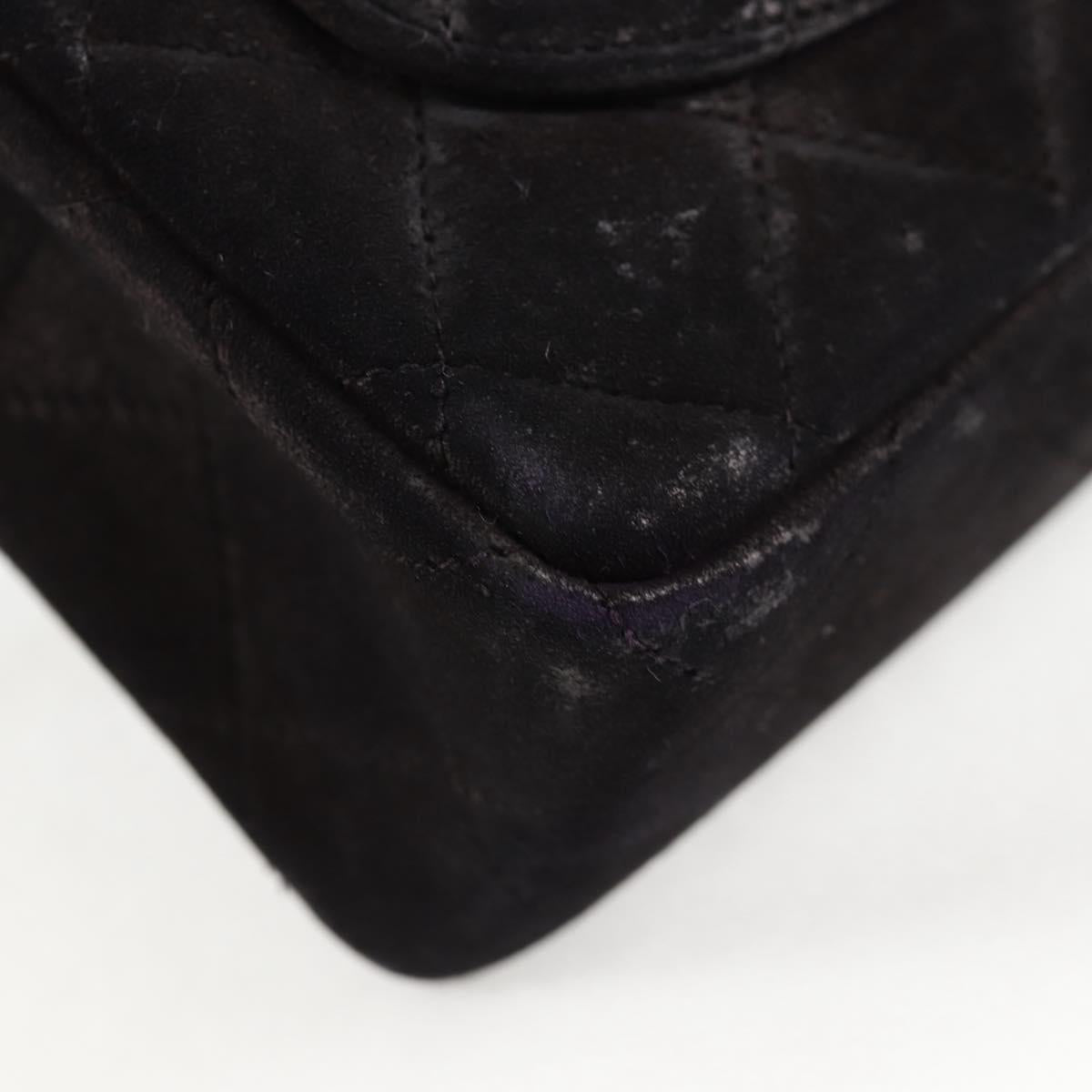 CHANEL Mini Matelasse 17 Single Flap Chain Bag Suede Purple Gold CC Auth 122356